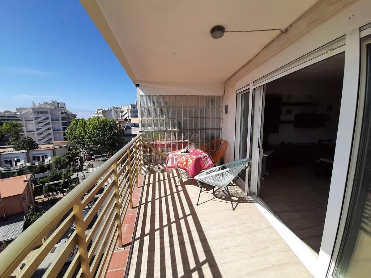 Apartment Encantador Apartamento Habana Salou Spain